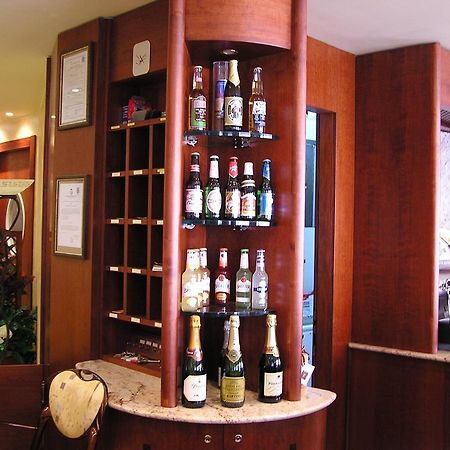 Hotel Mistral Портоскузо Екстериор снимка