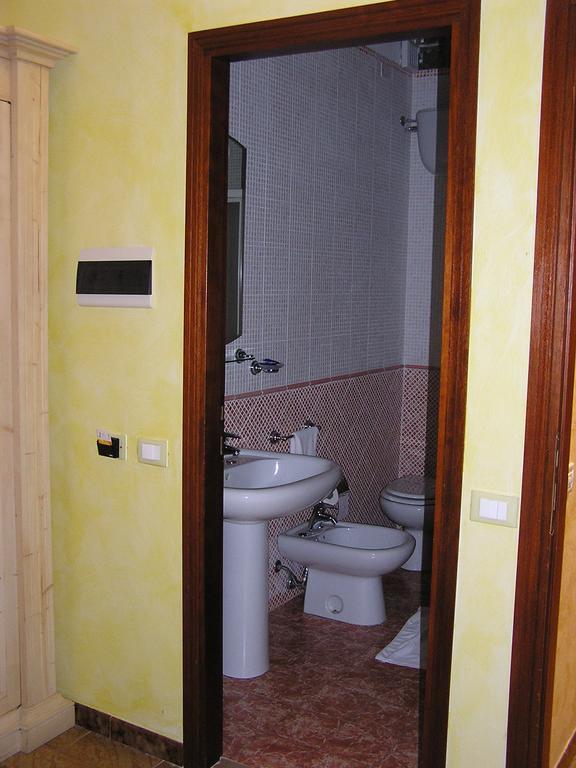 Hotel Mistral Портоскузо Стая снимка